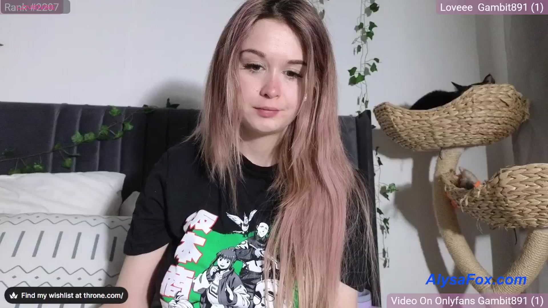 Gallery image thumbnail from AlysaFoxUK's myfreecams stream on, 04/06/2025, 22:32 image 5 of 20