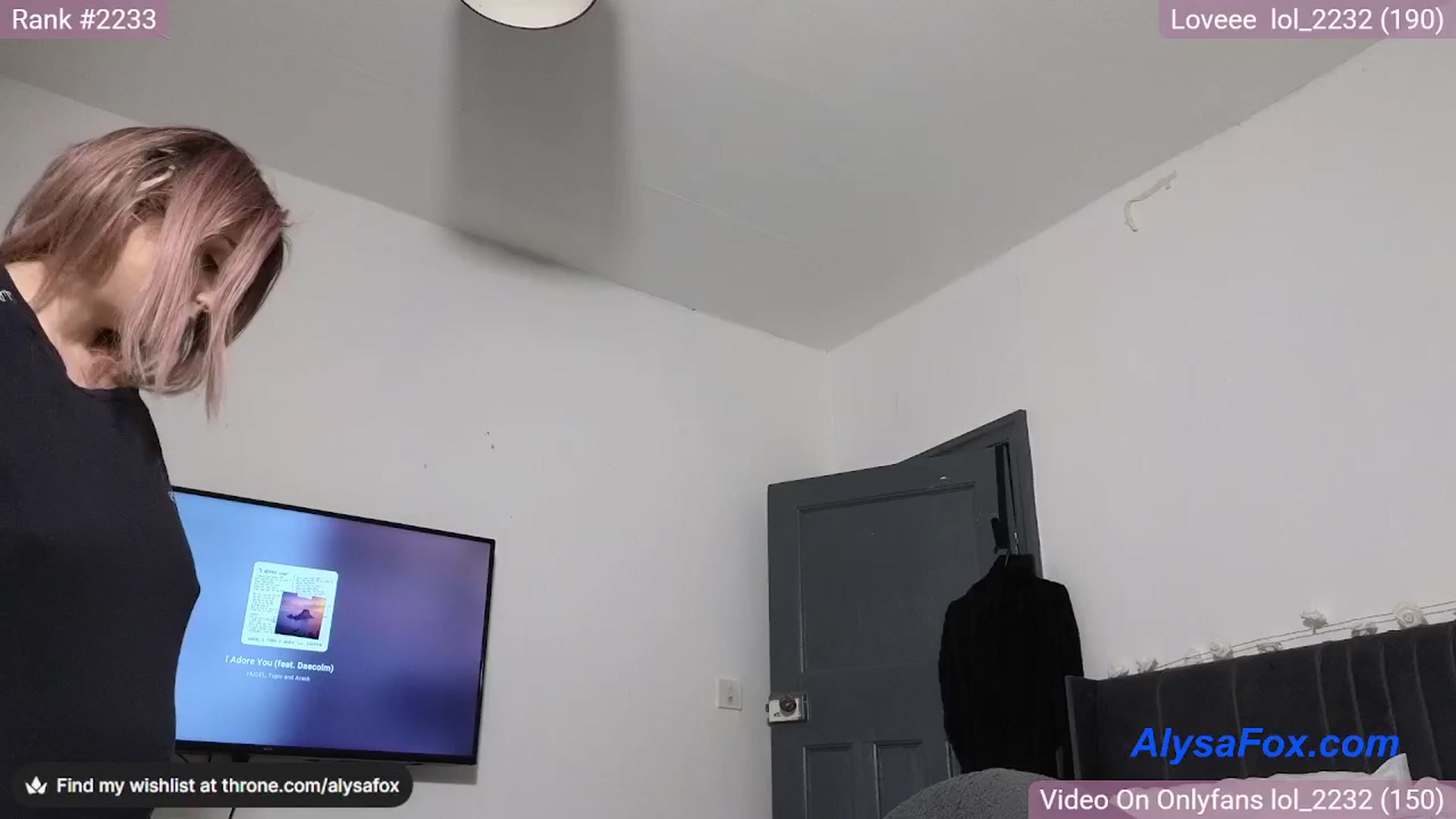 Gallery image thumbnail from AlysaFoxUK's myfreecams stream on, 04/07/2025, 23:42 image 17 of 20
