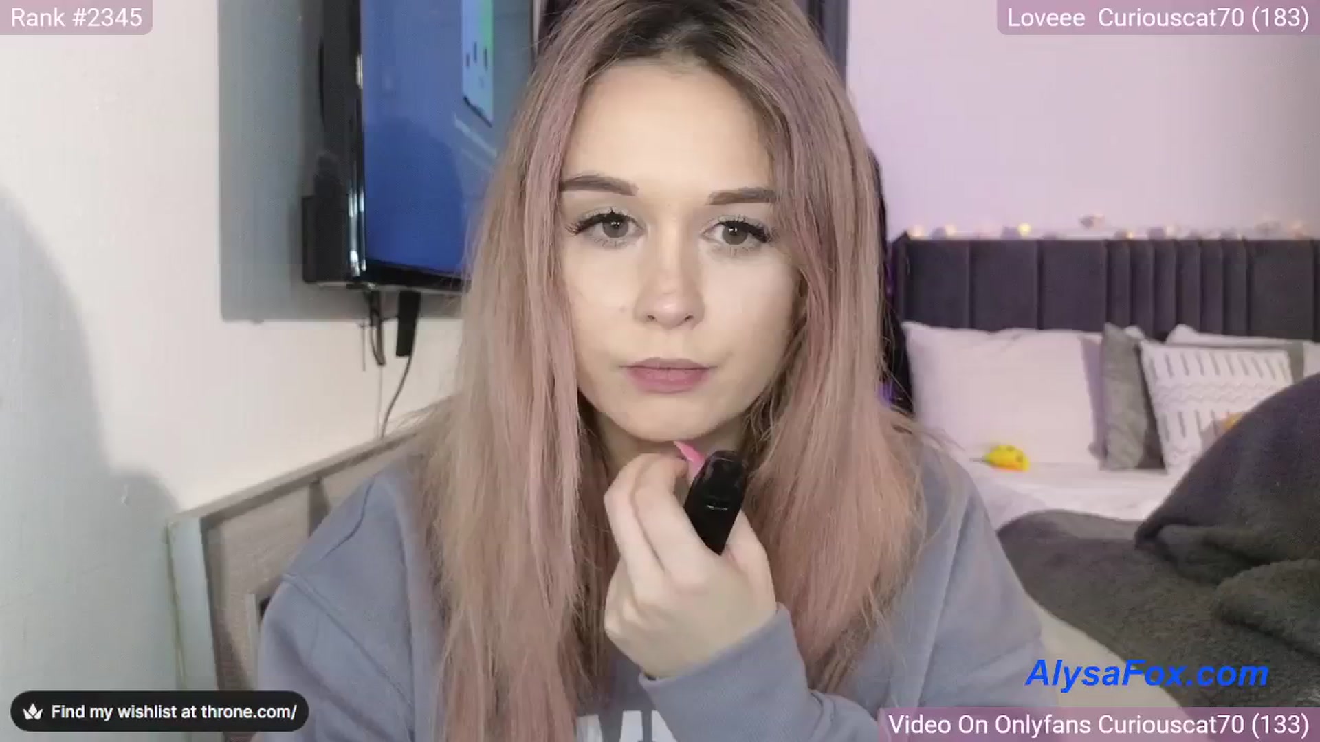 Gallery image thumbnail from AlysaFoxUK's myfreecams stream on, 04/08/2025, 23:23 image 5 of 20