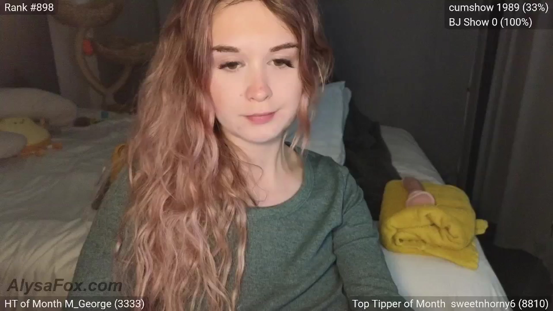 Gallery image thumbnail from AlysaFoxUK's myfreecams stream on, 04/13/2025, 21:52 image 13 of 20