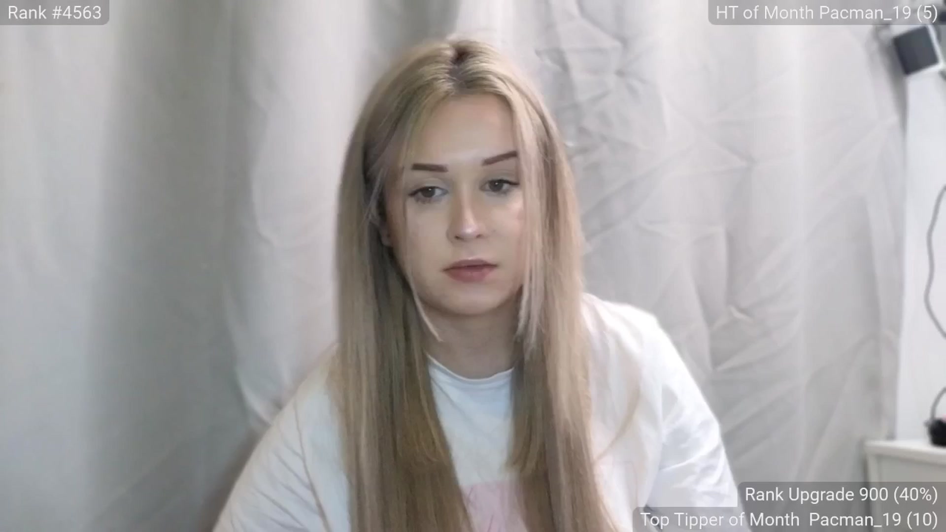 Gallery image thumbnail from AlysaFoxUK's myfreecams stream on, 06/02/2025, 22:22 image 12 of 20