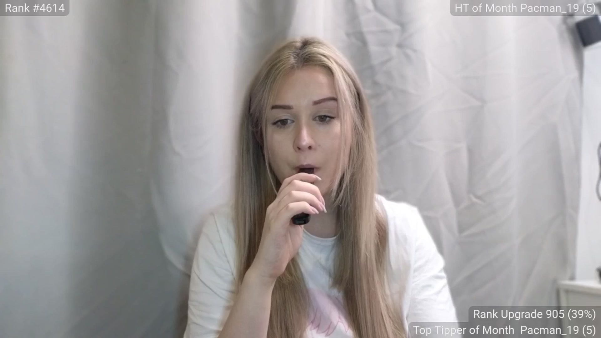 Gallery image thumbnail from AlysaFoxUK's myfreecams stream on, 06/02/2025, 22:22 image 2 of 20