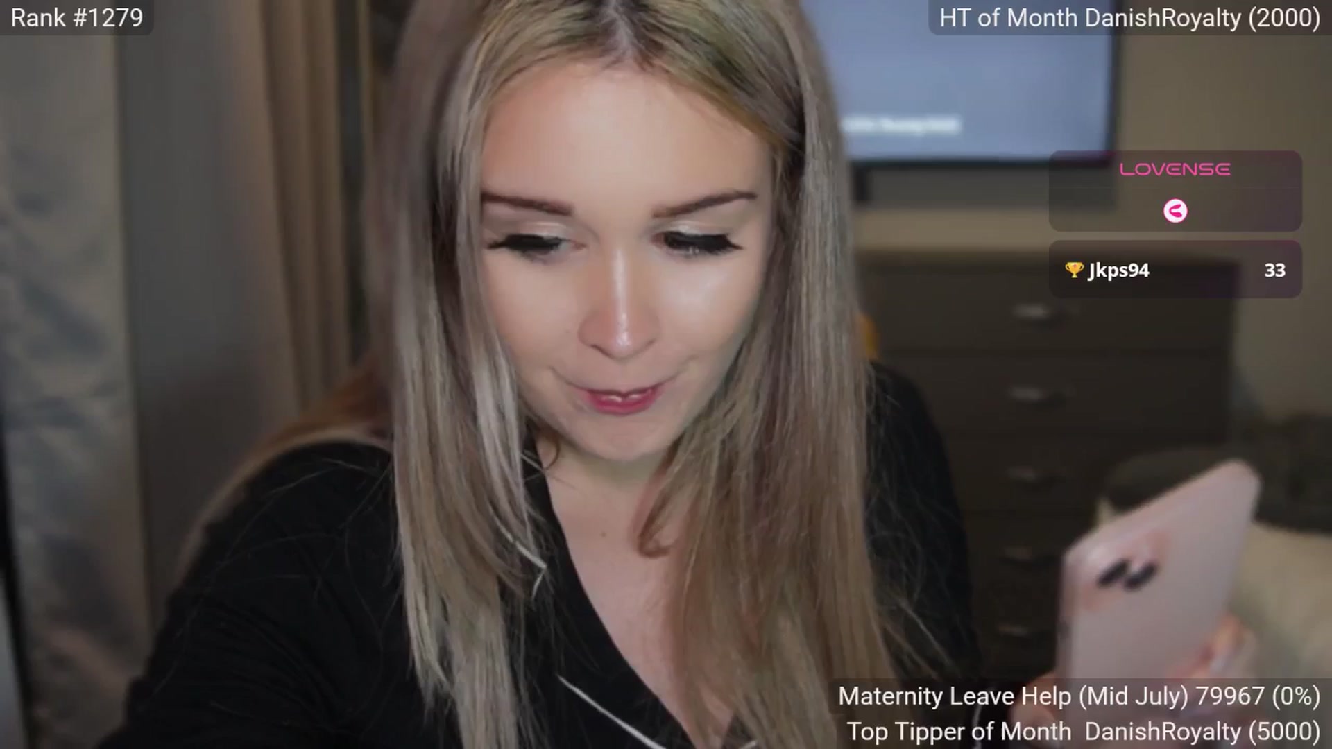 Gallery image thumbnail from AlysaFoxUK's myfreecams stream on, 06/04/2025, 22:32 image 12 of 20