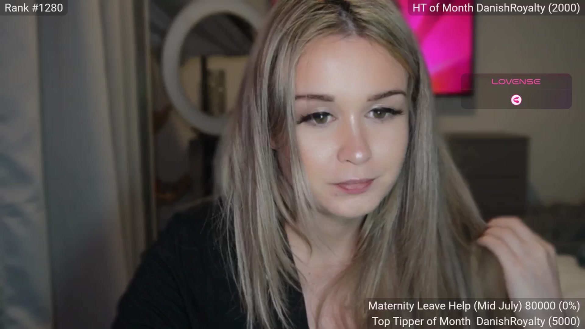Gallery image thumbnail from AlysaFoxUK's myfreecams stream on, 06/04/2025, 22:32 image 8 of 20