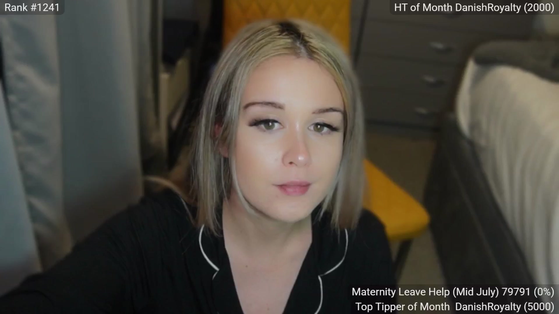 Gallery image thumbnail from AlysaFoxUK's myfreecams stream on, 06/04/2025, 22:32 image 15 of 20