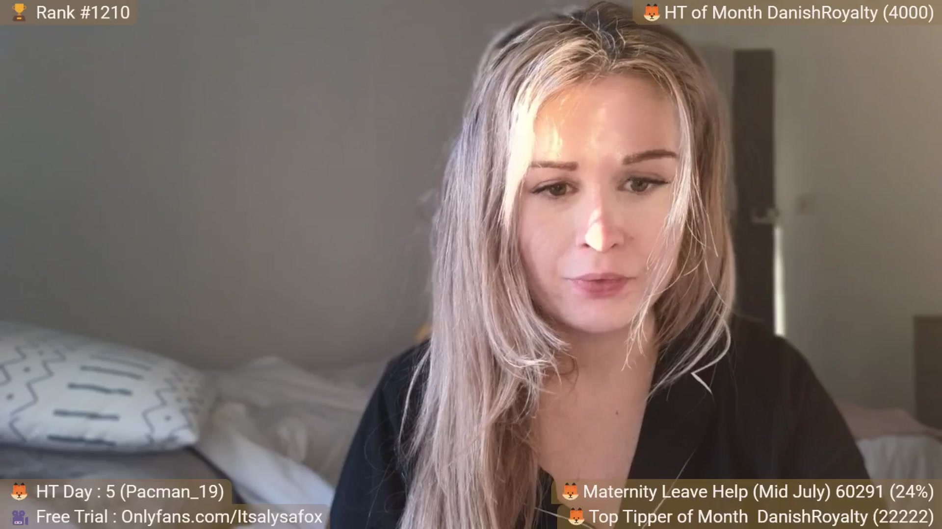 Gallery image thumbnail from Alysafox's myfreecams stream on, 06/19/2025, 19:56 image 8 of 20