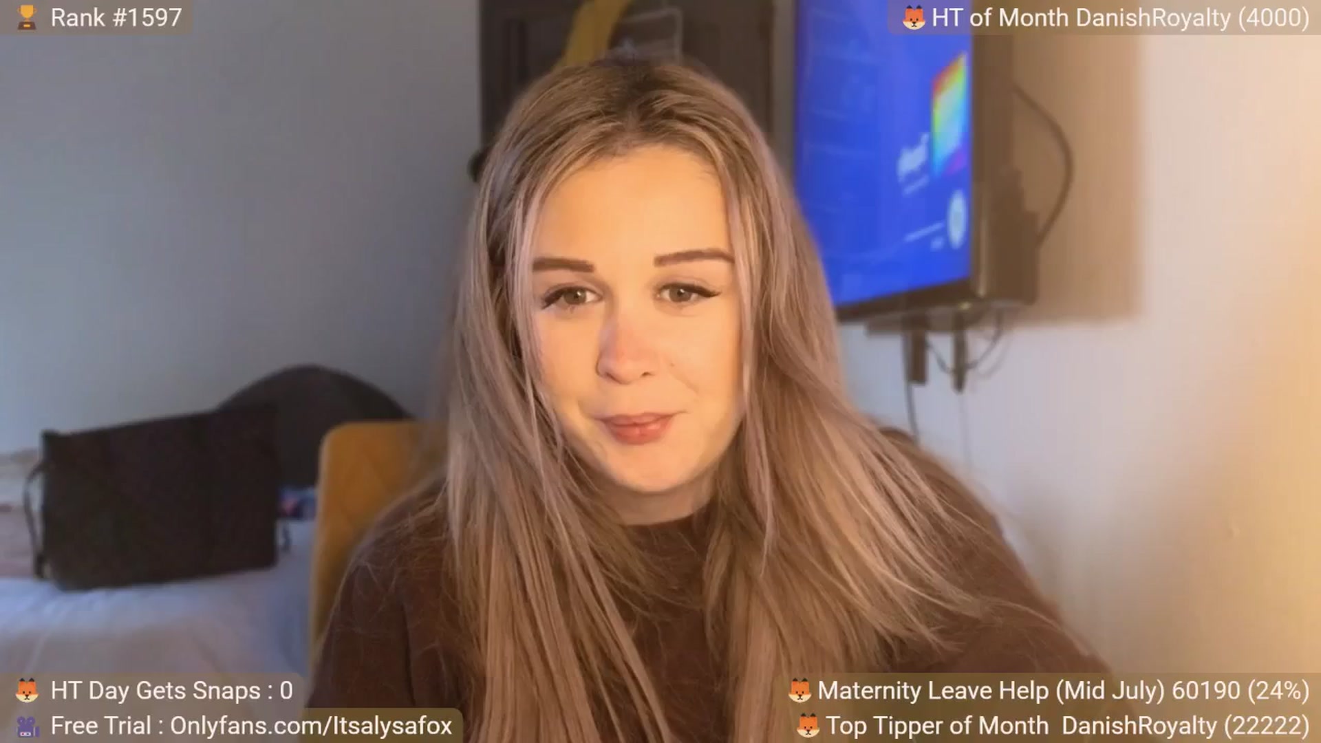 Gallery image thumbnail from Alysafox's myfreecams stream on, 06/25/2025, 20:47 image 6 of 20