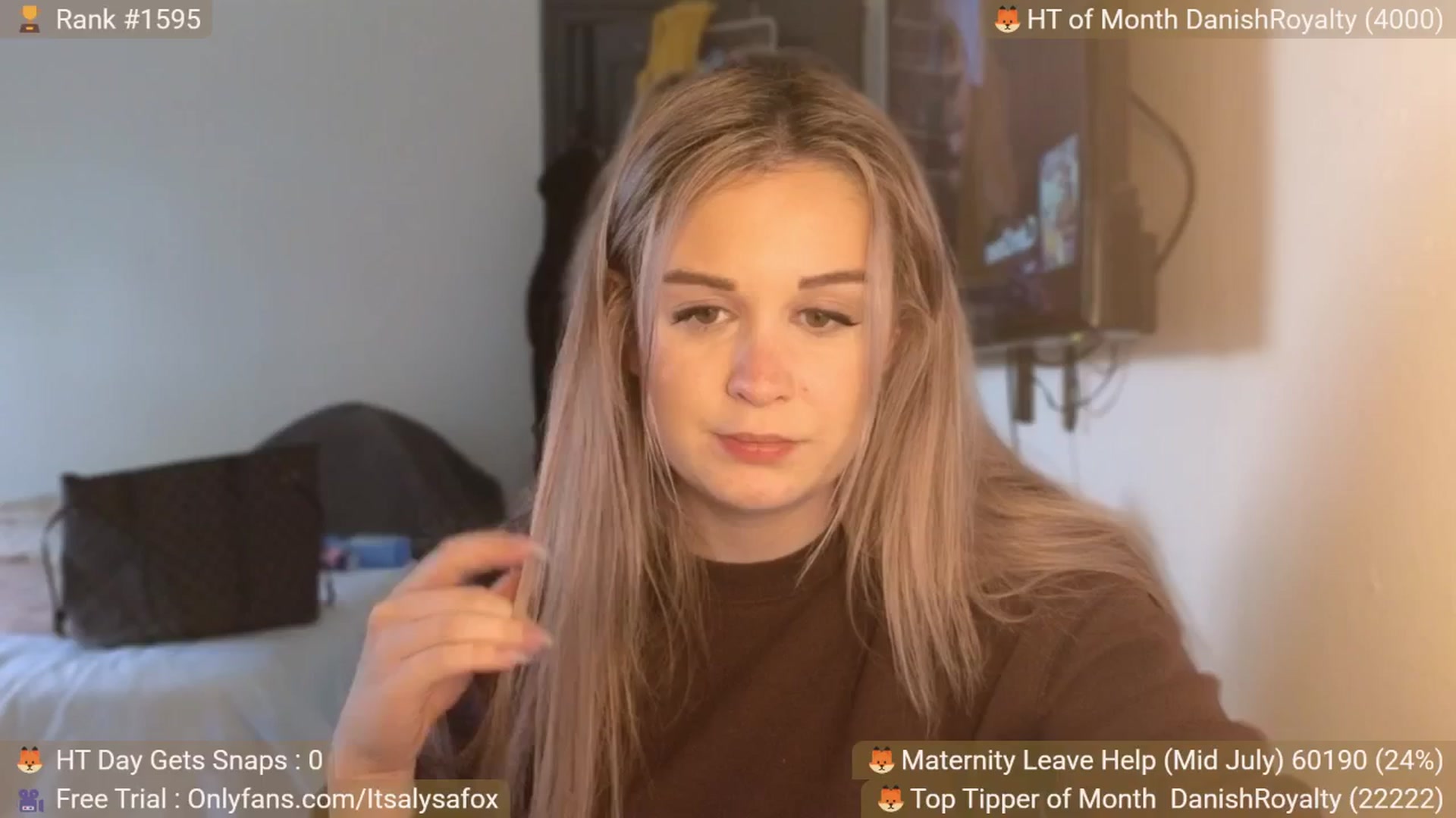 Gallery image thumbnail from Alysafox's myfreecams stream on, 06/25/2025, 20:47 image 3 of 20