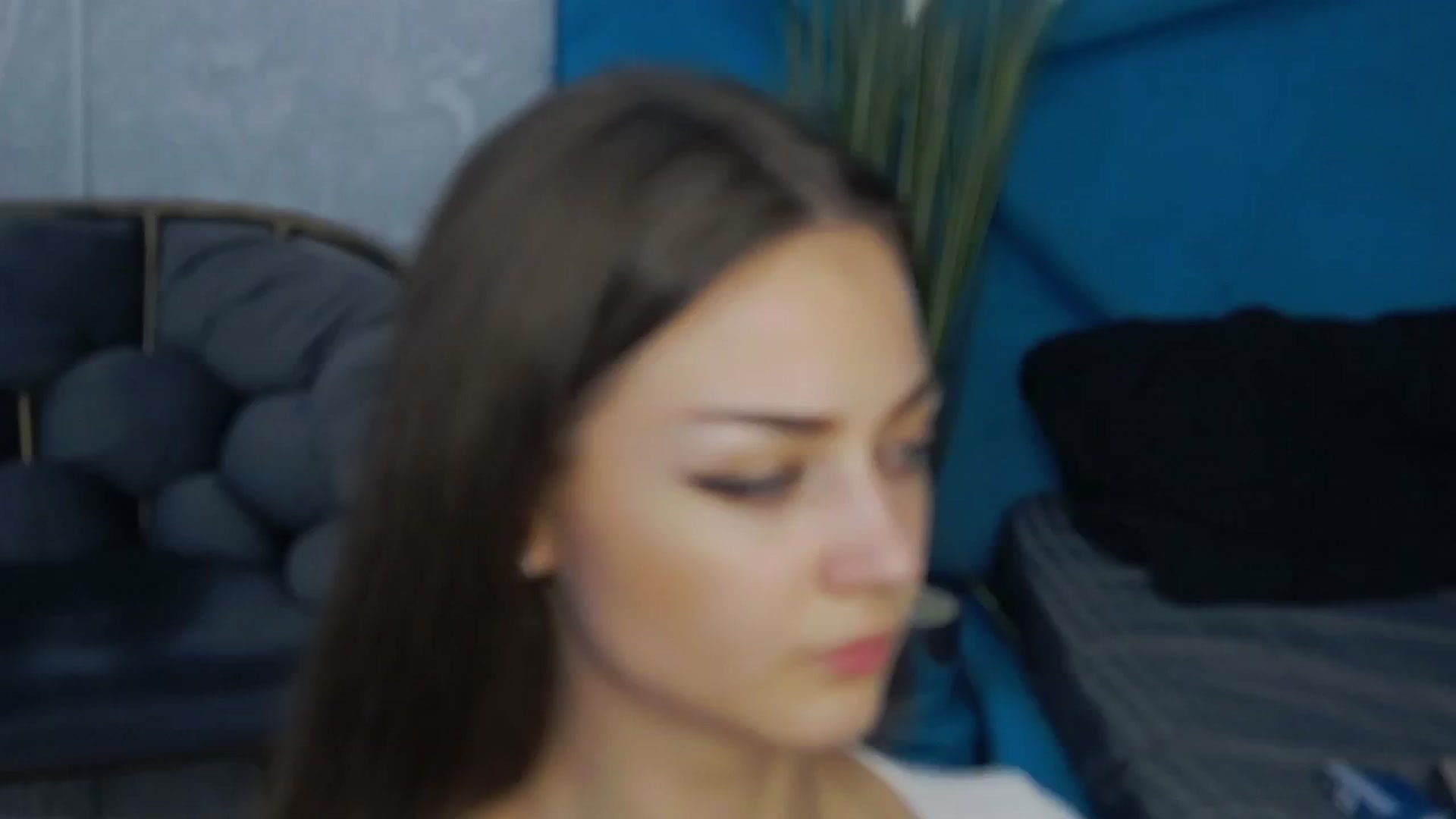Gallery image thumbnail from Alysereuse's myfreecams stream on, 10/08/2024, 15:02 image 15 of 20