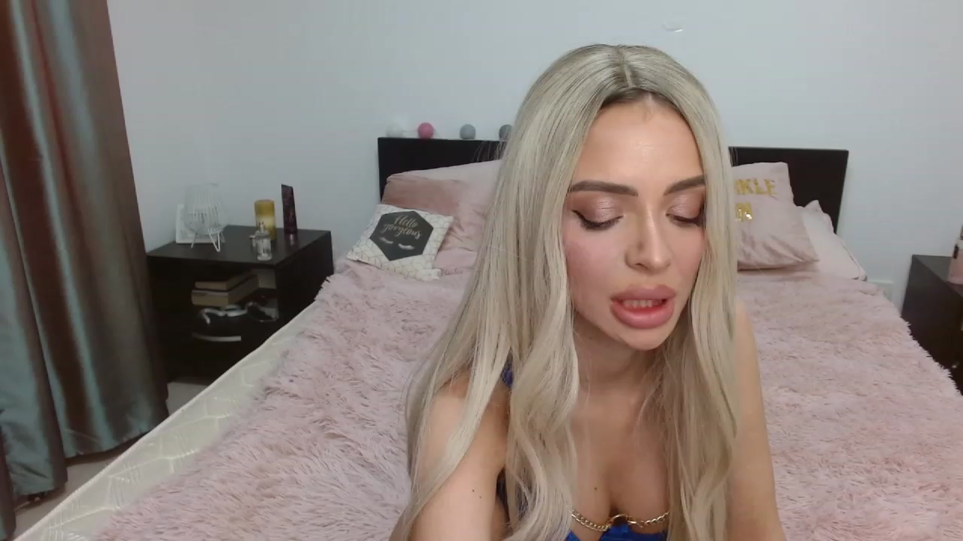 Gallery image thumbnail from AlysonBaby's myfreecams stream on, 04/23/2023, 03:34 image 17 of 20