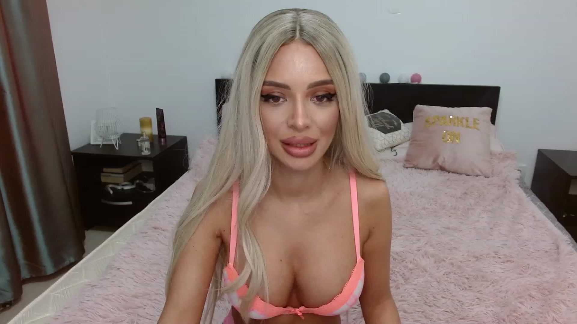 Gallery image thumbnail from AlysonBaby's myfreecams stream on, 05/07/2023, 02:17 image 3 of 20