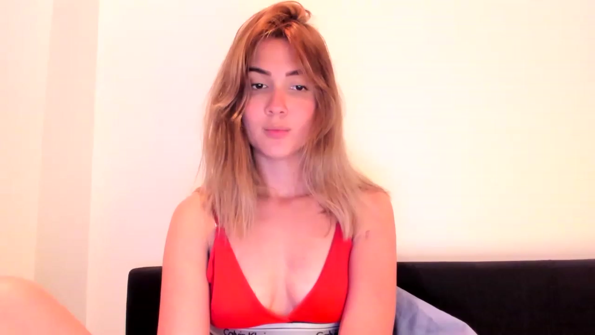 Gallery image thumbnail from Alysonluvv's myfreecams stream on, 03/03/2023, 10:55 image 7 of 20
