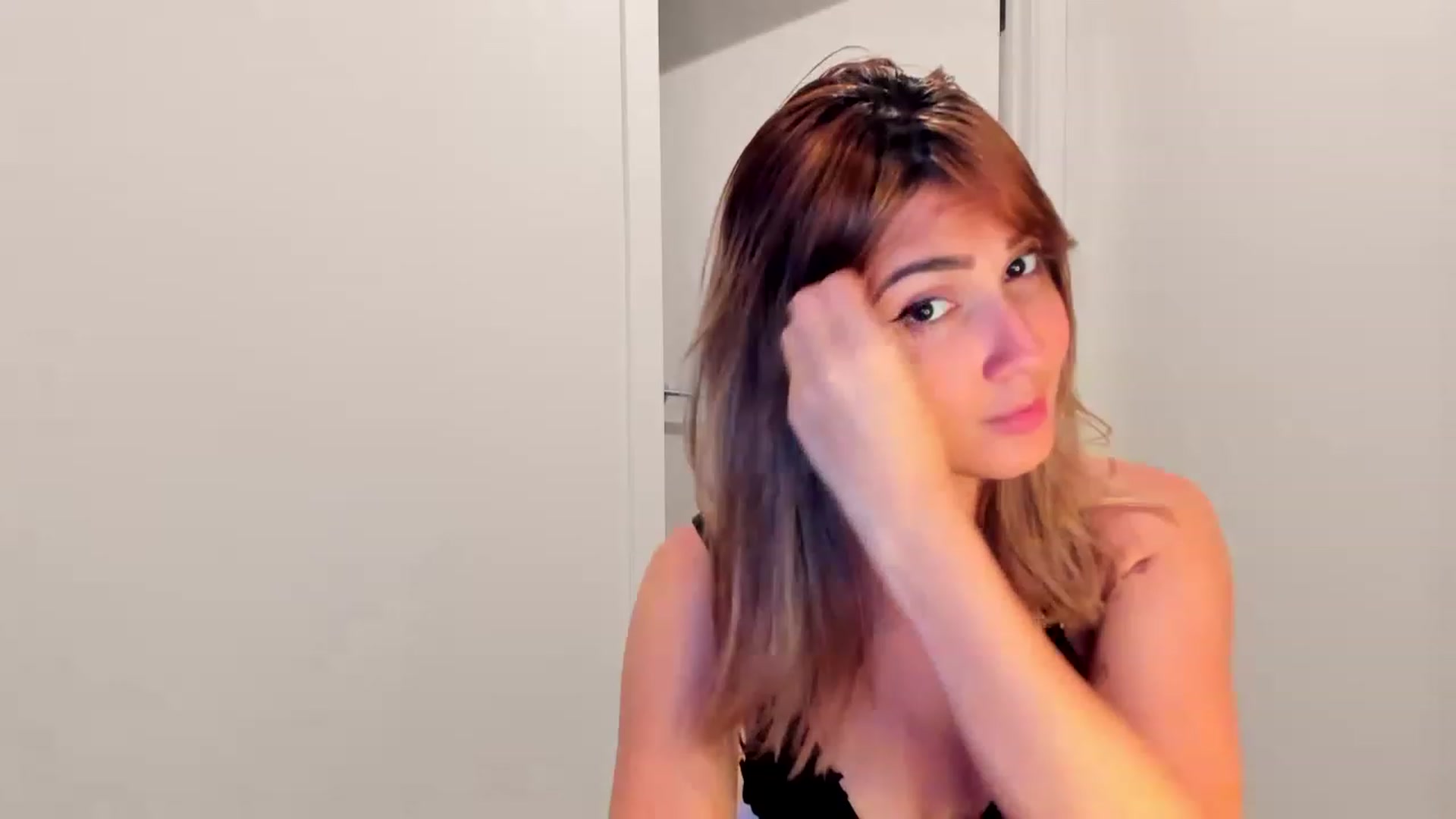 Gallery image thumbnail from Alysonluvv's myfreecams stream on, 03/17/2023, 10:34 image 10 of 20