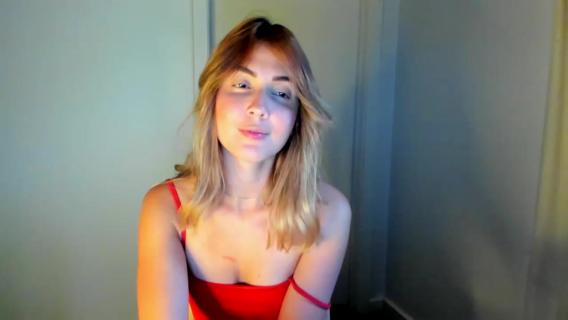 Gallery image thumbnail from Alysonluvv's myfreecams stream on, 03/20/2023, 08:42 image 9 of 20