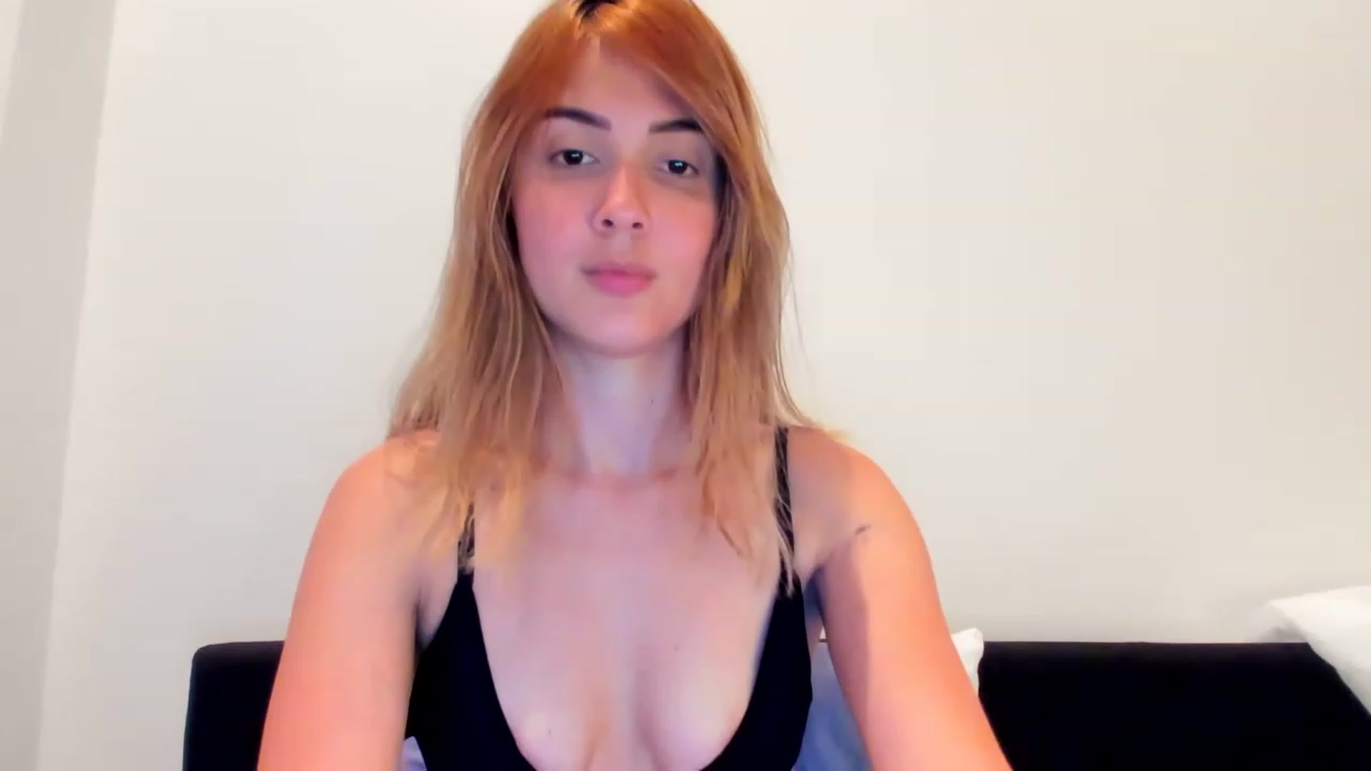 Gallery image thumbnail from Alysonluvv's myfreecams stream on, 03/29/2023, 07:44 image 5 of 20