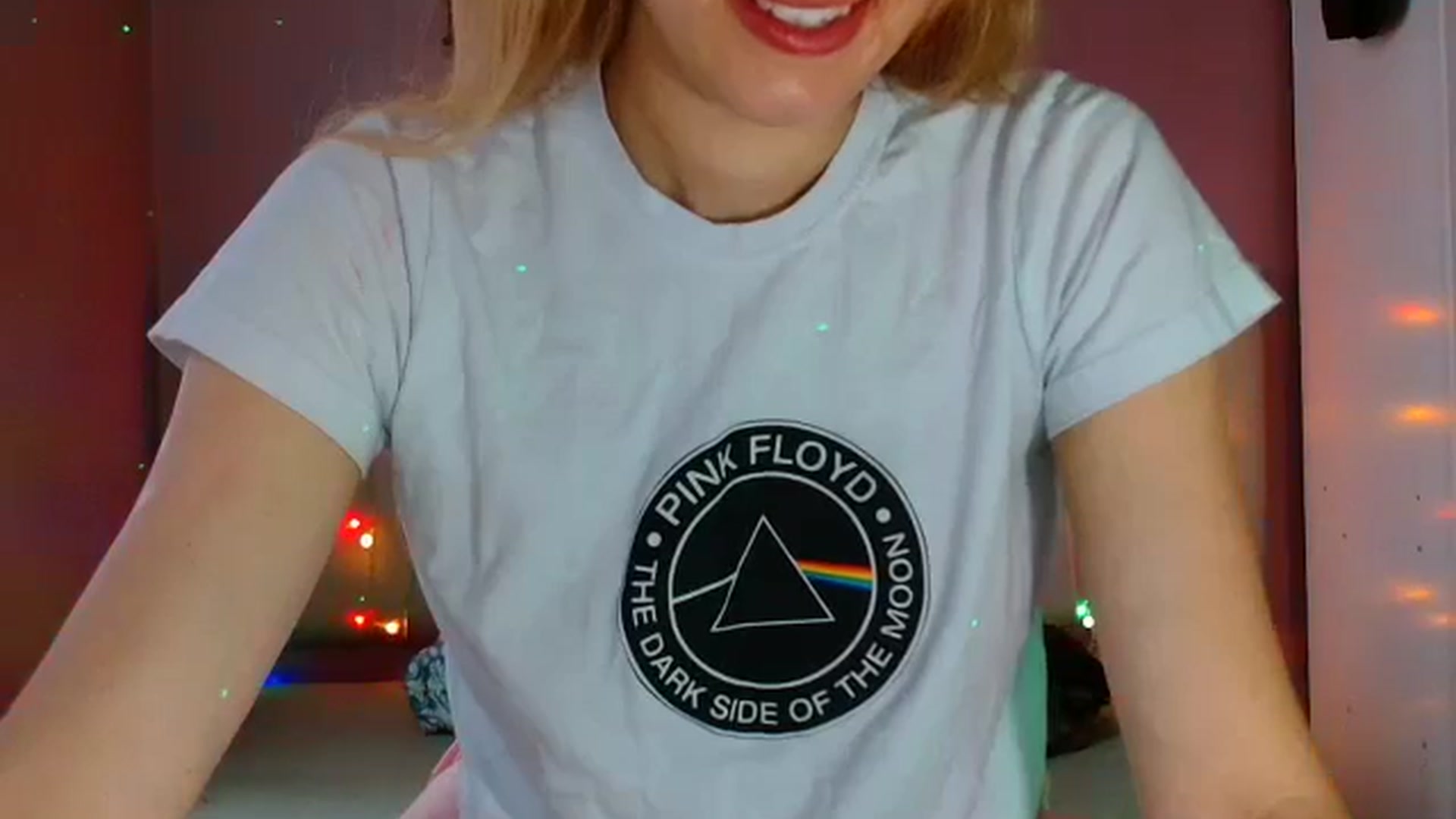 Gallery image thumbnail from Alyss_B's myfreecams stream on, 04/01/2025, 13:26 image 16 of 20