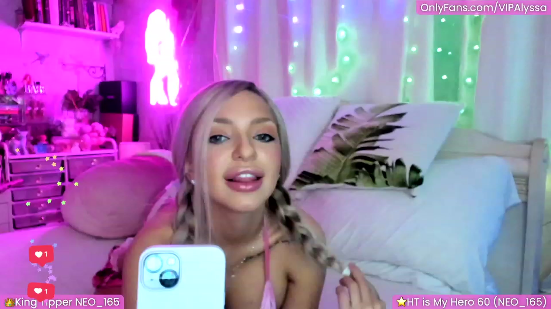 Gallery image thumbnail from Alyssa's myfreecams stream on, 11/16/2022, 08:39 image 19 of 20