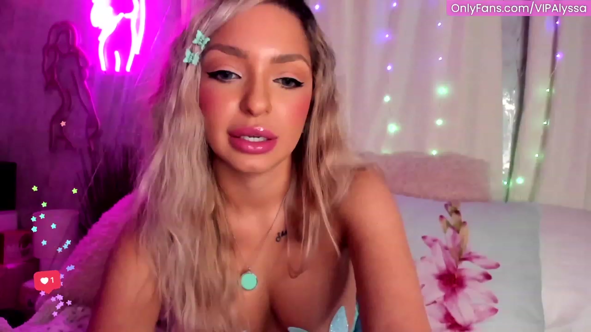 Gallery image thumbnail from Alyssa's myfreecams stream on, 01/17/2023, 07:50 image 15 of 20