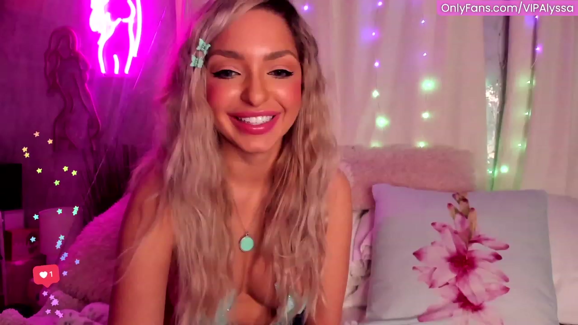 Gallery image thumbnail from Alyssa's myfreecams stream on, 01/17/2023, 07:50 image 20 of 20