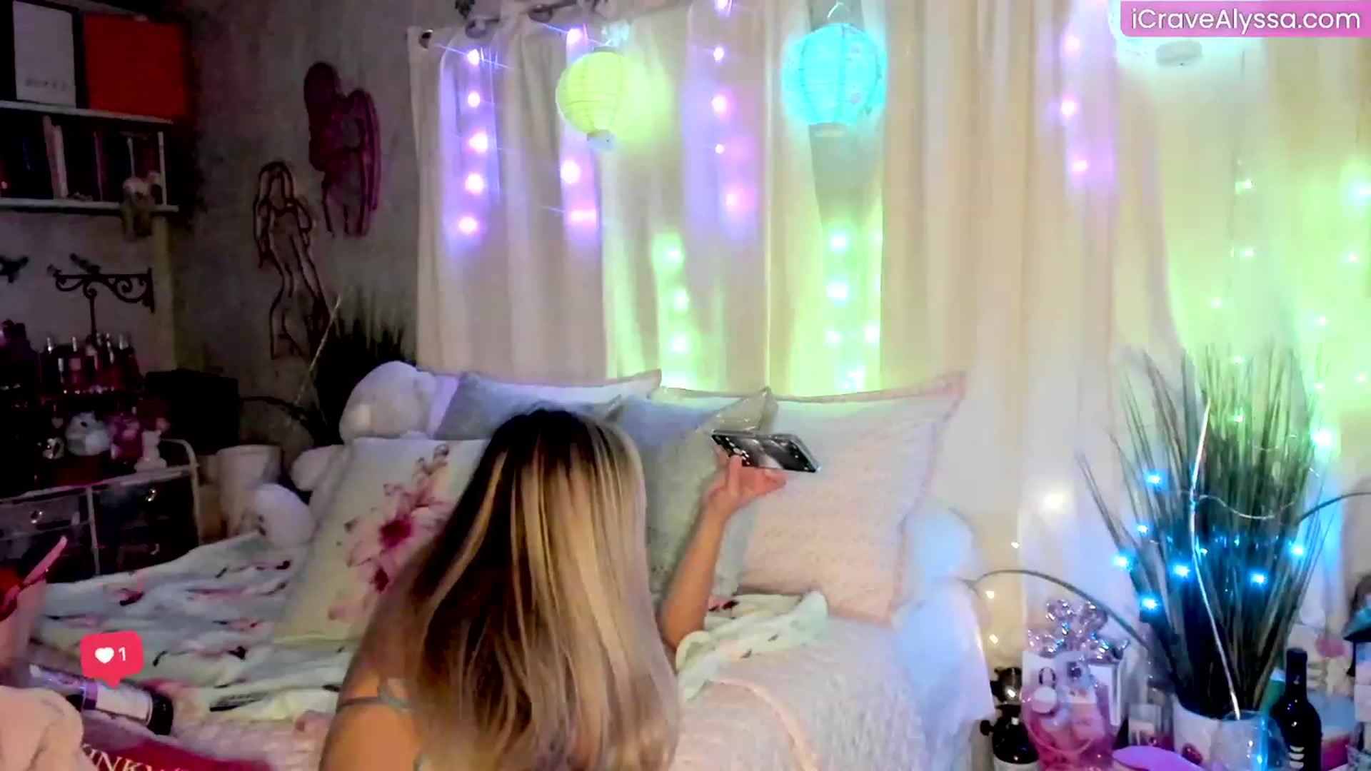 Gallery image thumbnail from Alyssa's myfreecams stream on, 06/02/2023, 07:47 image 11 of 20
