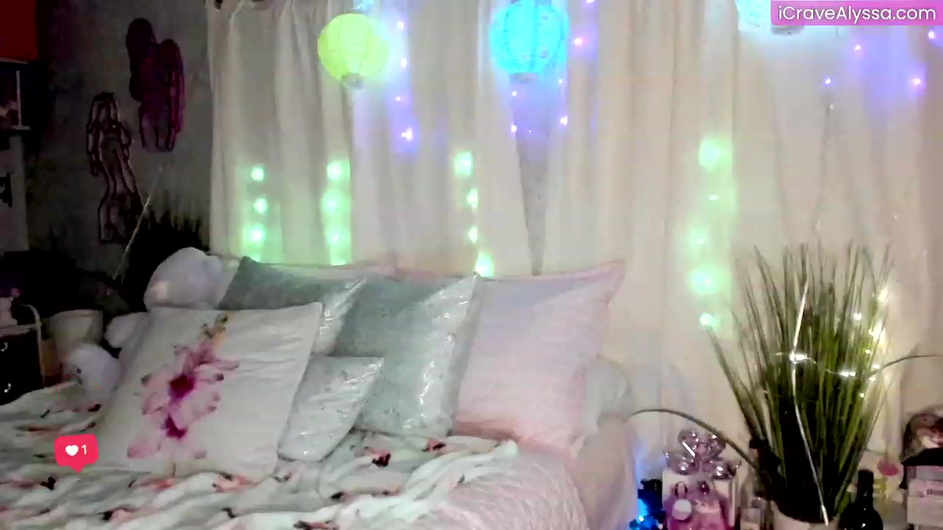 Gallery image thumbnail from Alyssa's myfreecams stream on, 06/02/2023, 07:47 image 17 of 20