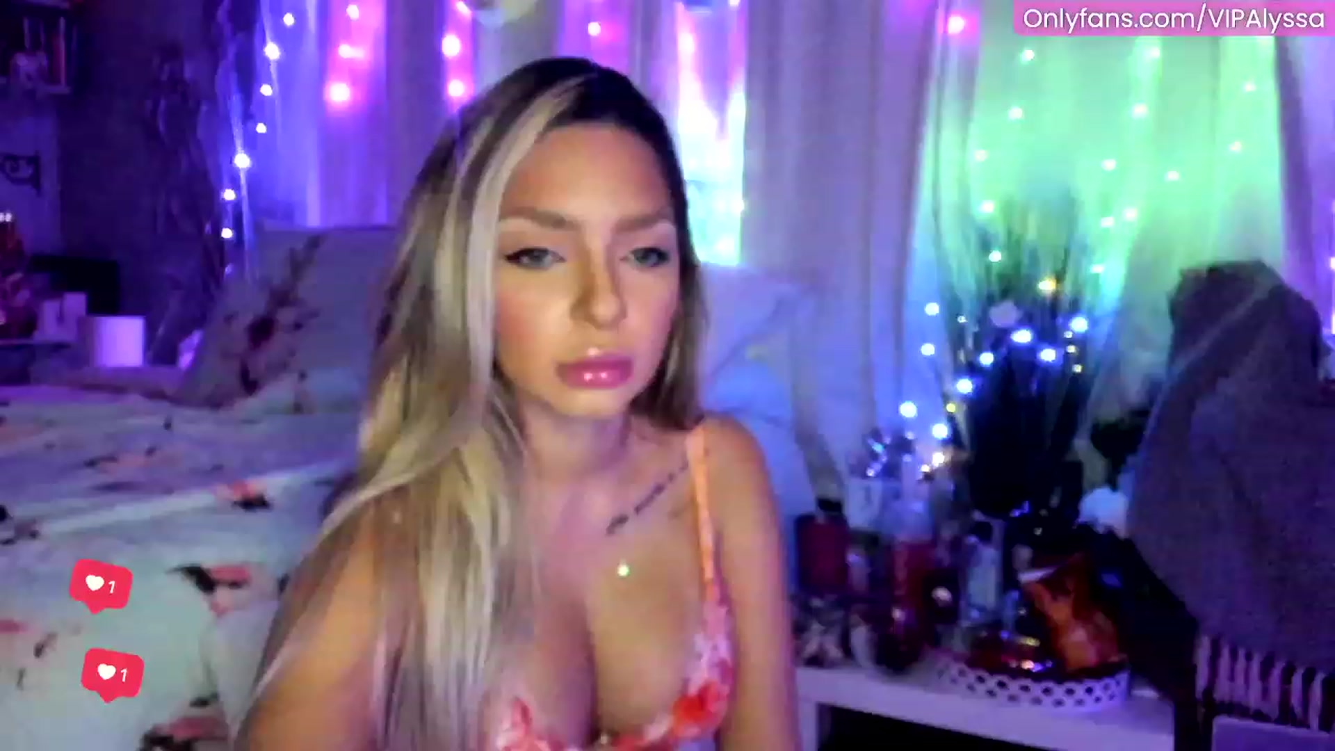 Gallery image thumbnail from Alyssa's myfreecams stream on, 08/30/2023, 07:34 image 5 of 20