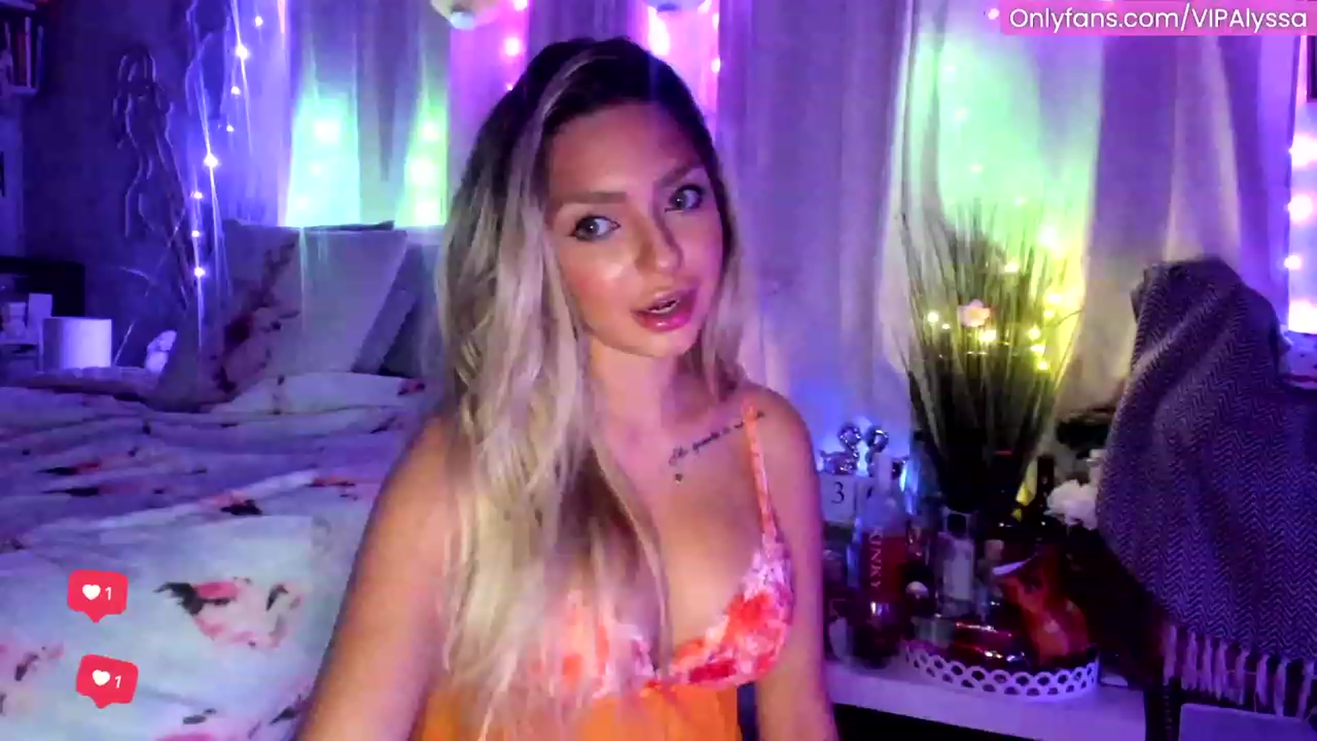 Gallery image thumbnail from Alyssa's myfreecams stream on, 08/30/2023, 09:01 image 18 of 20