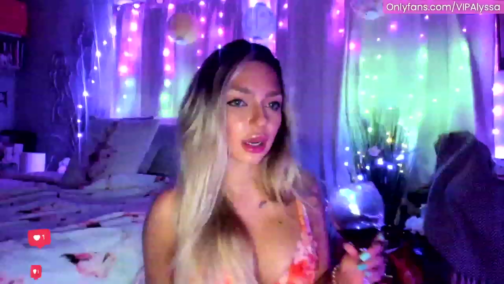 Gallery image thumbnail from Alyssa's myfreecams stream on, 08/30/2023, 09:01 image 11 of 20