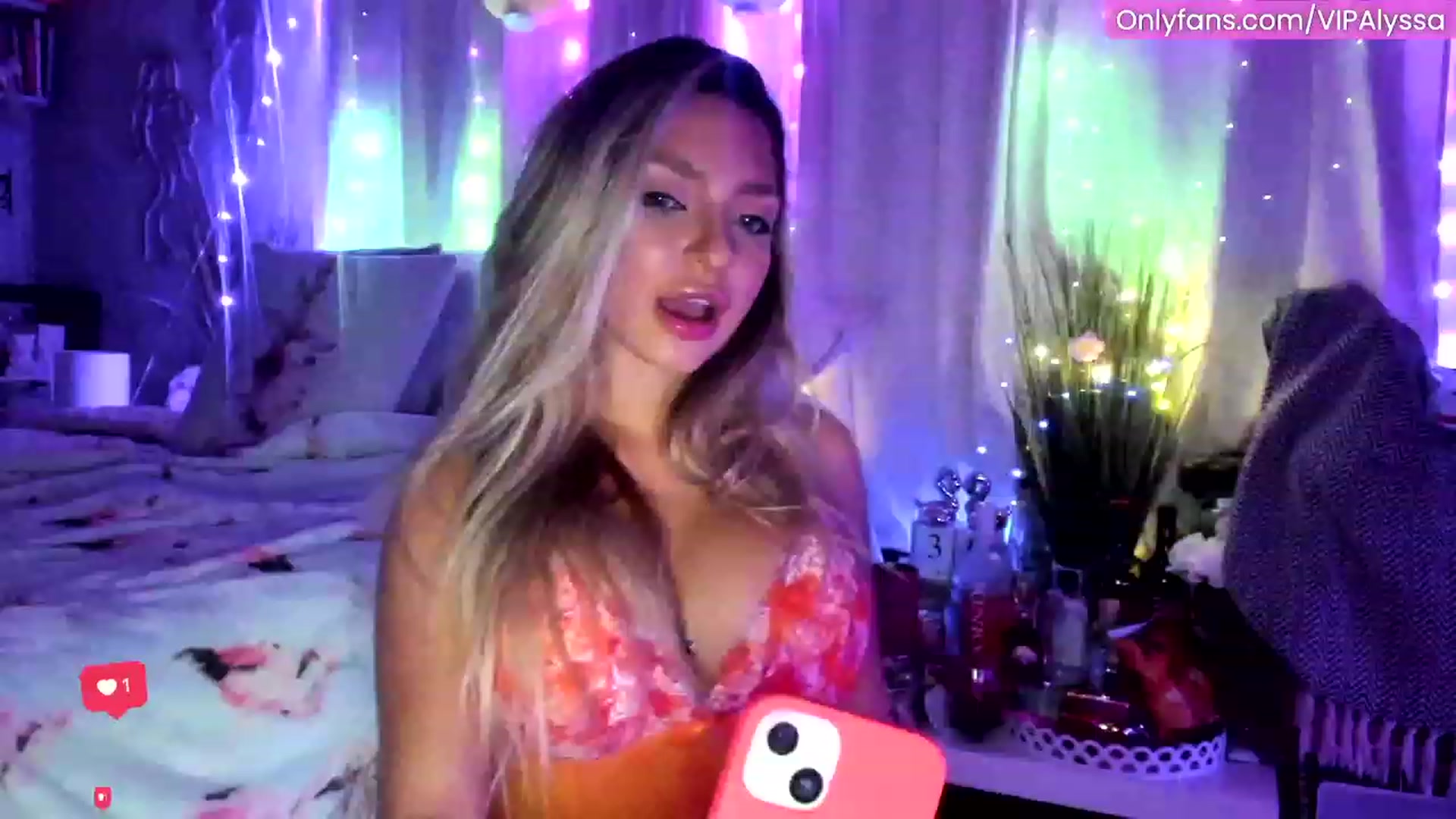 Gallery image thumbnail from Alyssa's myfreecams stream on, 08/30/2023, 09:01 image 14 of 20