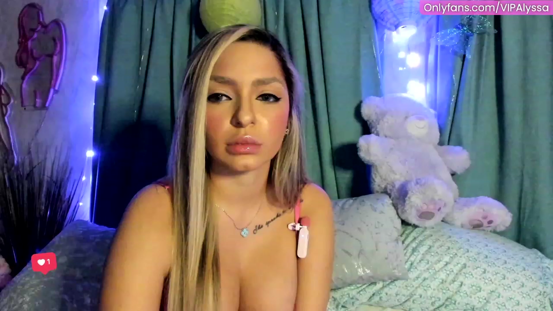 Gallery image thumbnail from Alyssa's myfreecams stream on, 01/13/2024, 09:36 image 9 of 20