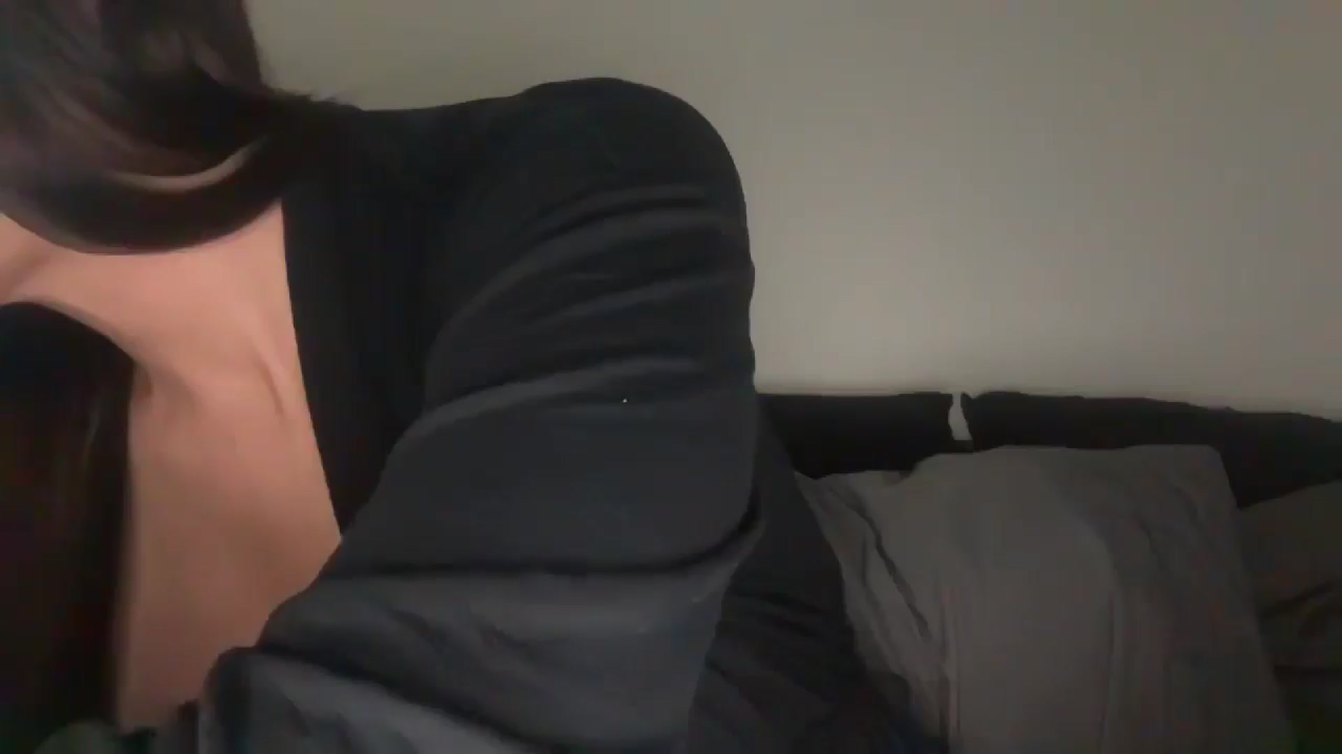 Gallery image thumbnail from AlyssaJones's myfreecams stream on, 11/07/2025, 19:27 image 14 of 20