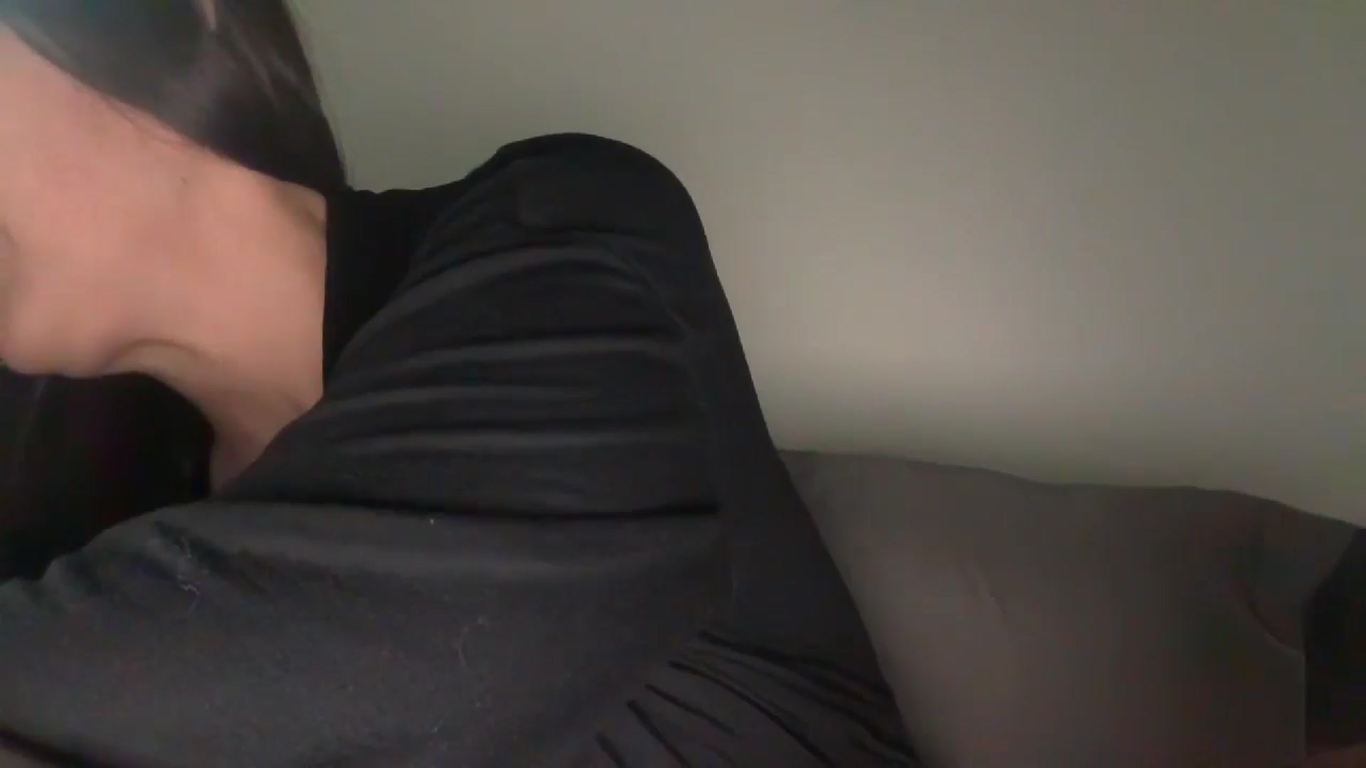 Gallery image thumbnail from AlyssaJones's myfreecams stream on, 01/05/2026, 21:47 image 12 of 20