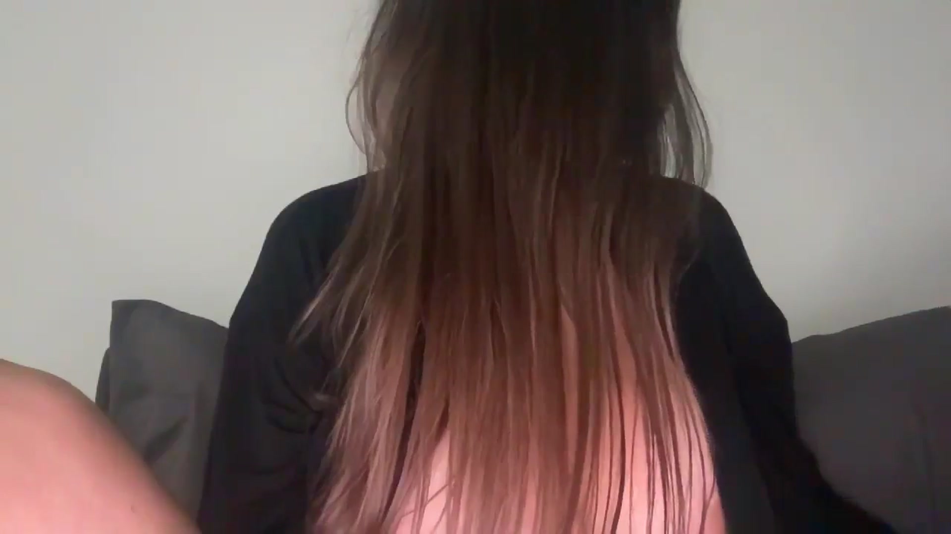 Gallery image thumbnail from AlyssaJones's myfreecams stream on, 01/21/2026, 21:48 image 15 of 20