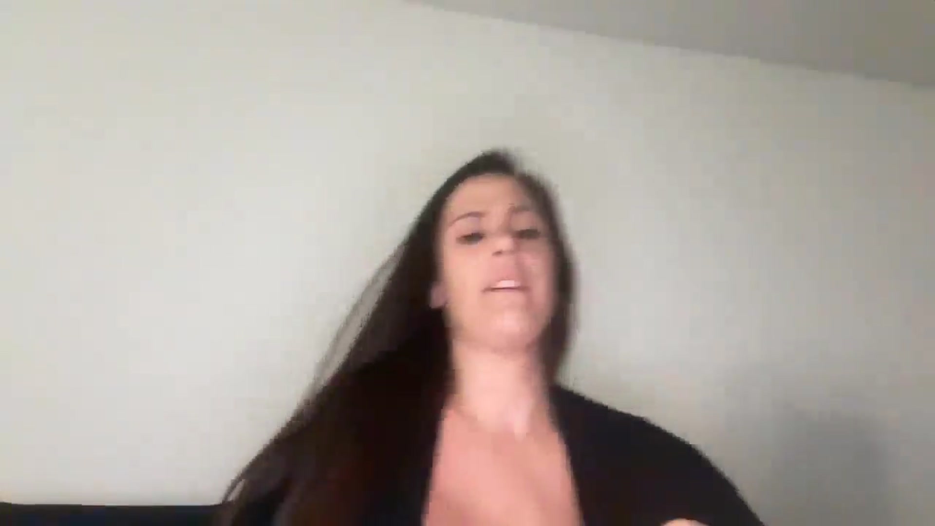 Gallery image thumbnail from AlyssaJones's myfreecams stream on, 01/27/2026, 22:56 image 7 of 20