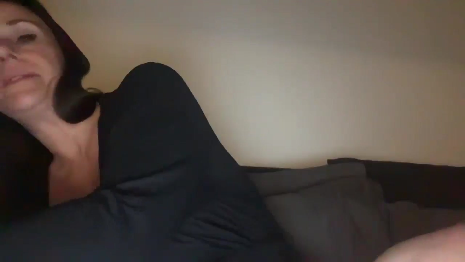 Gallery image thumbnail from AlyssaJones's myfreecams stream on, 03/28/2026, 03:18 image 12 of 20