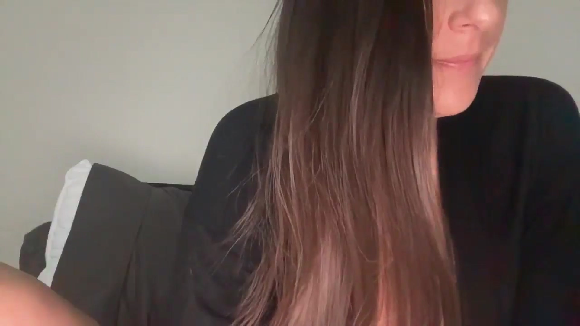 Gallery image thumbnail from AlyssaJones's myfreecams stream on, 04/11/2026, 23:28 image 2 of 20
