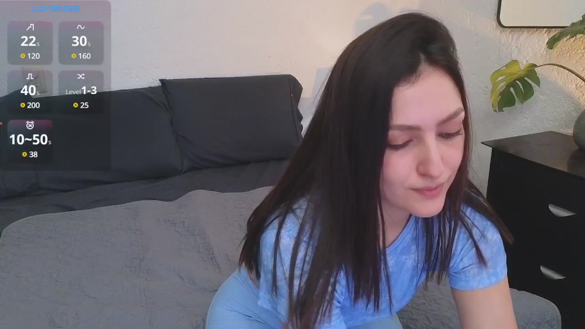Gallery image thumbnail from AlyssaM's myfreecams stream on, 04/11/2025, 04:00 image 15 of 20