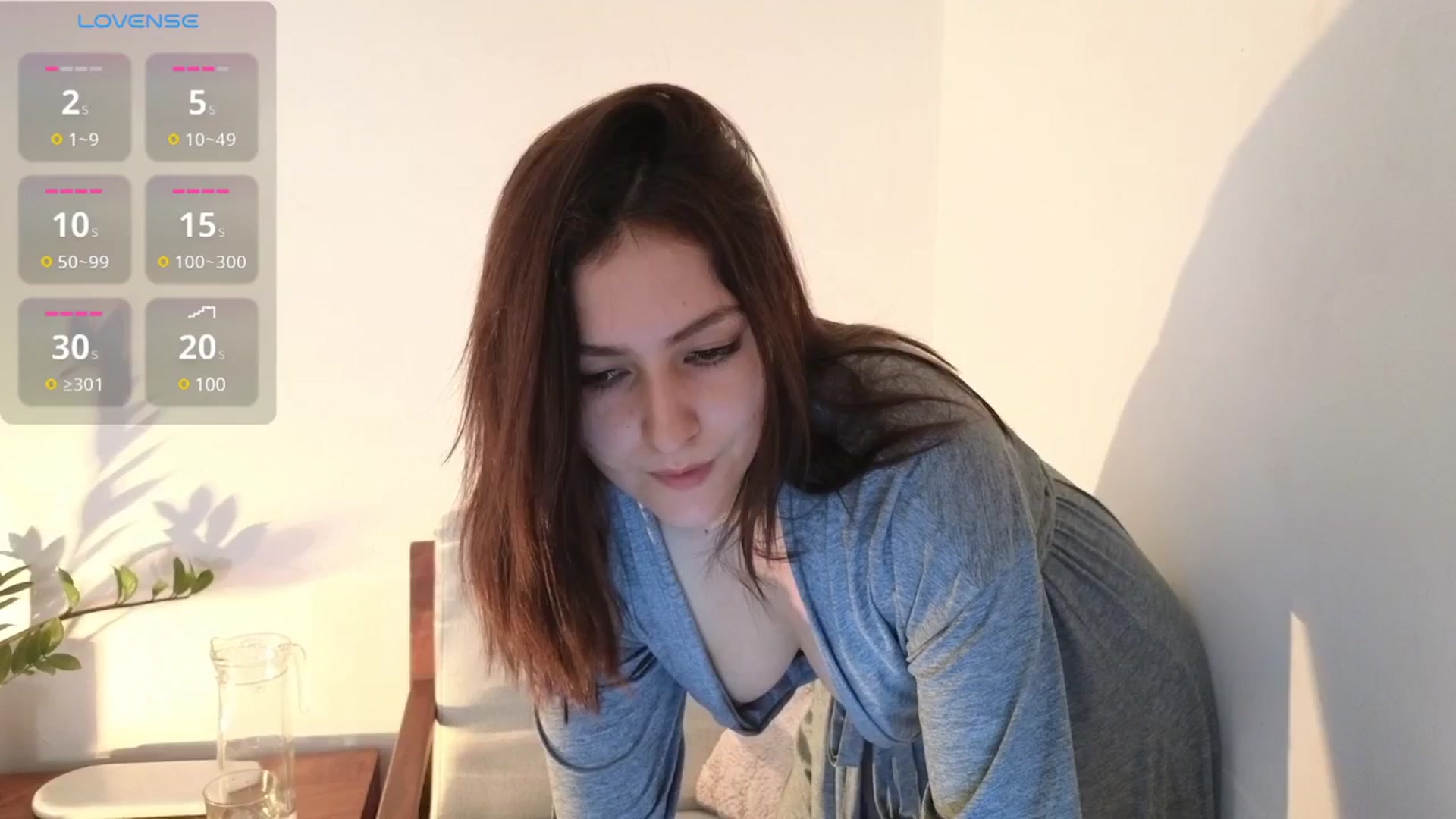Gallery image thumbnail from AlyssaM's myfreecams stream on, 05/19/2025, 18:22 image 3 of 20