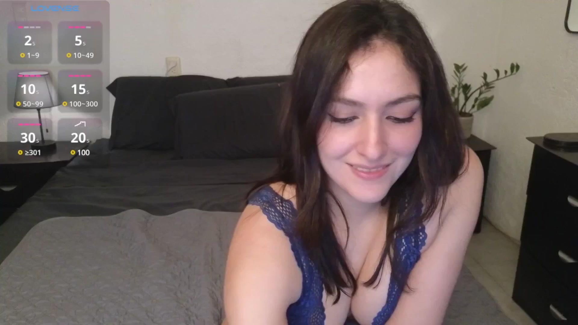 Gallery image thumbnail from AlyssaM's myfreecams stream on, 07/02/2025, 15:15 image 5 of 20