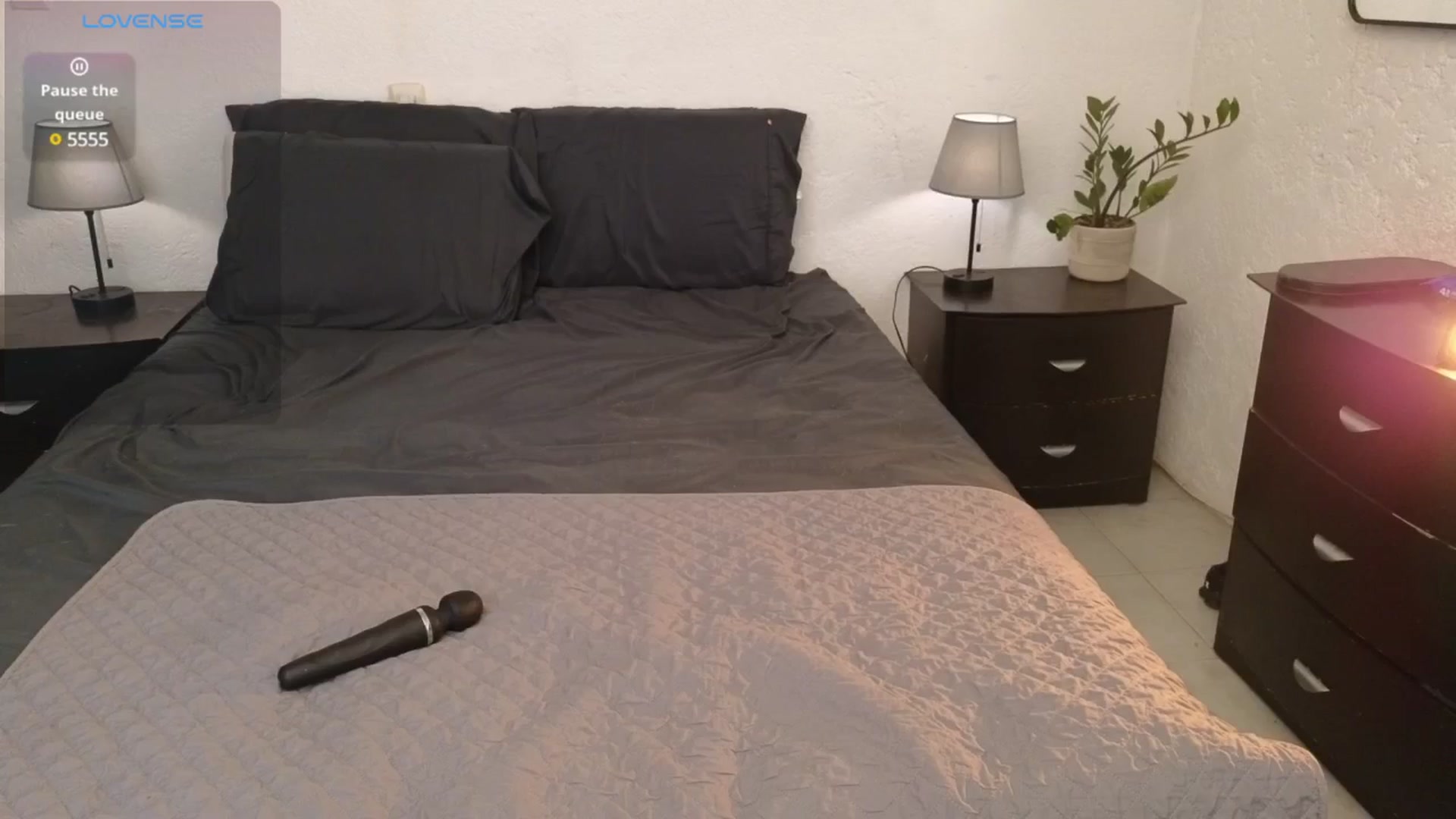 Gallery image thumbnail from AlyssaM's myfreecams stream on, 07/04/2025, 20:39 image 15 of 20