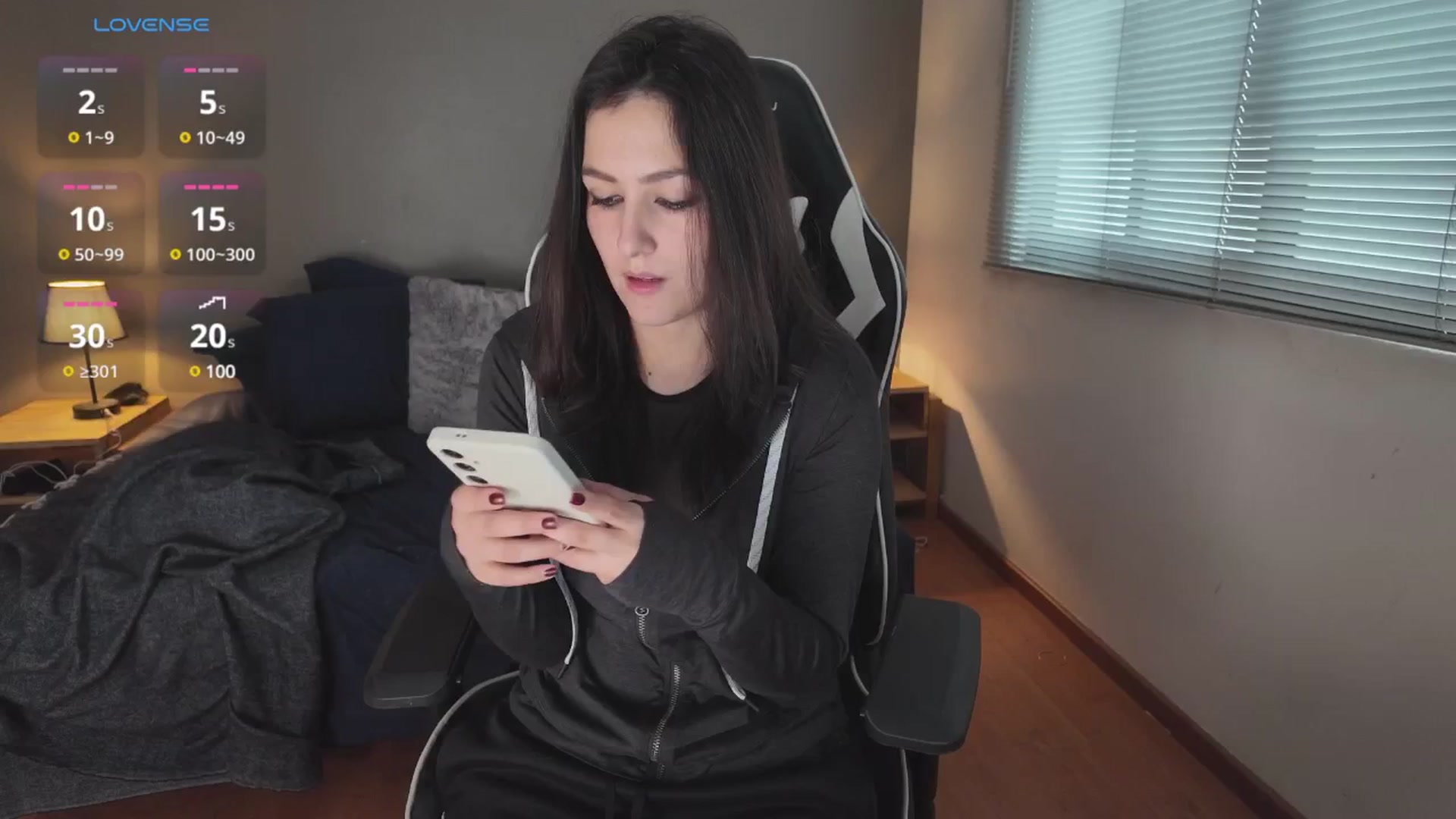 Gallery image thumbnail from AlyssaM's myfreecams stream on, 07/31/2025, 23:57 image 1 of 20