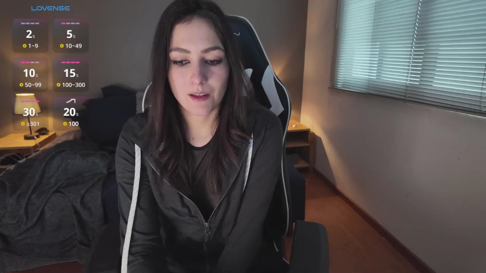 Gallery image thumbnail from AlyssaM's myfreecams stream on, 07/31/2025, 23:57 image 12 of 20