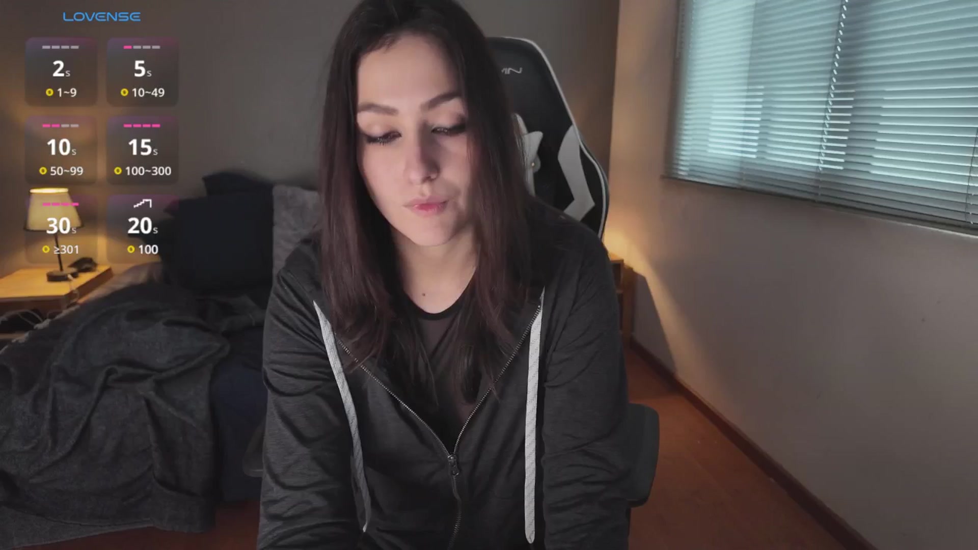 Gallery image thumbnail from AlyssaM's myfreecams stream on, 07/31/2025, 23:57 image 3 of 20