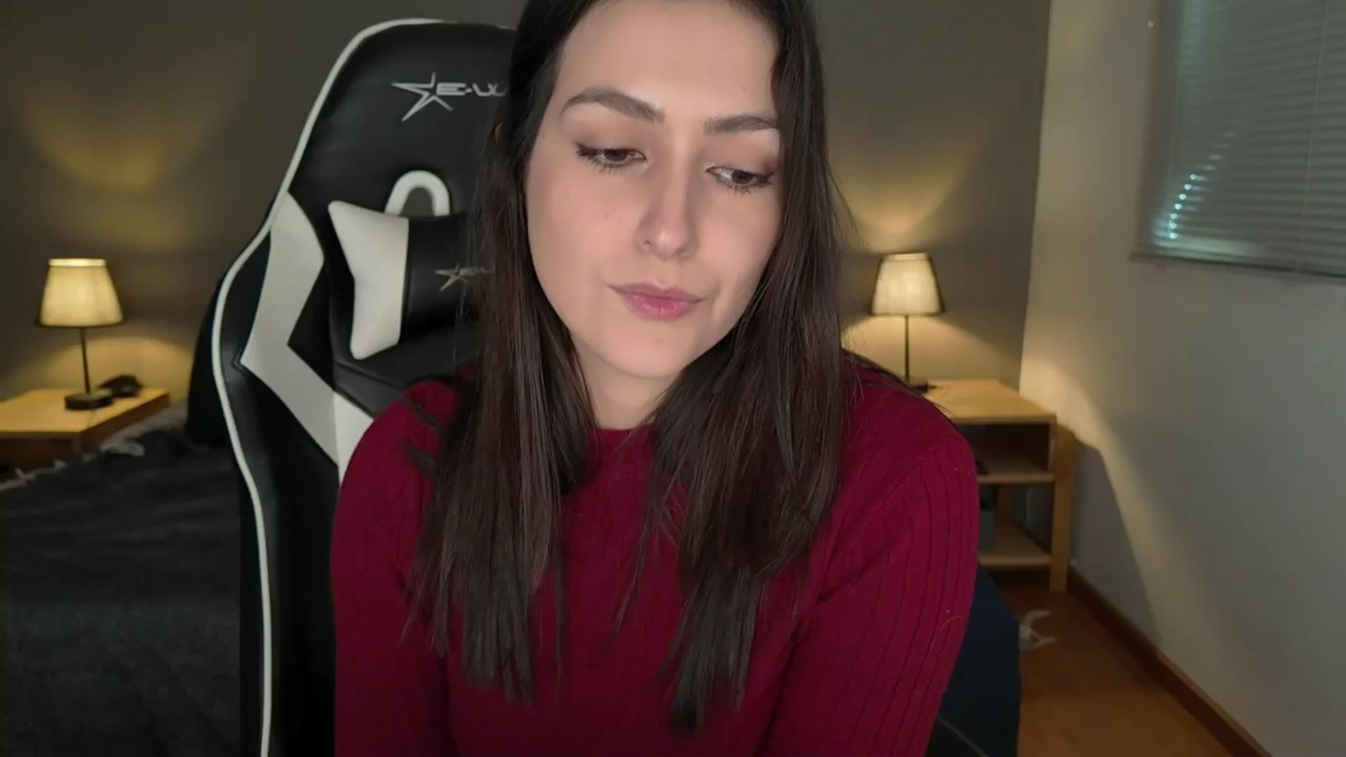 Gallery image thumbnail from AlyssaM's myfreecams stream on, 08/01/2025, 16:17 image 1 of 20