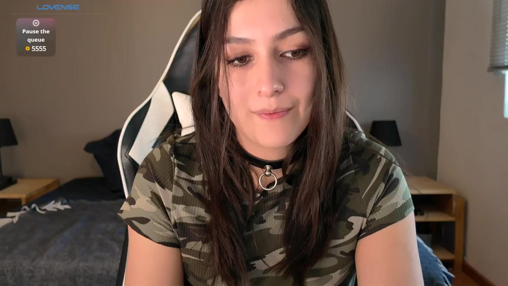 Gallery image thumbnail from AlyssaM's myfreecams stream on, 08/04/2025, 23:40 image 11 of 20