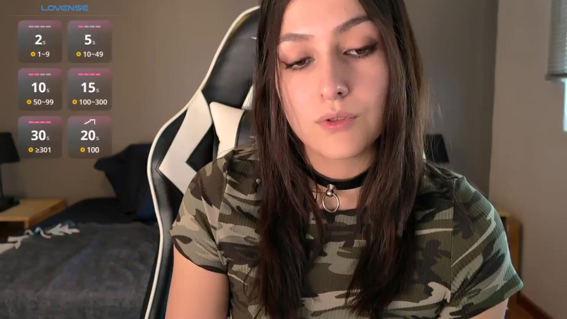 Gallery image thumbnail from AlyssaM's myfreecams stream on, 08/04/2025, 23:40 image 12 of 20