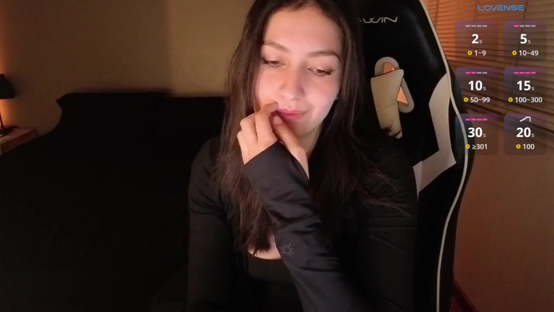 Gallery image thumbnail from AlyssaM's myfreecams stream on, 09/01/2025, 08:25 image 6 of 20