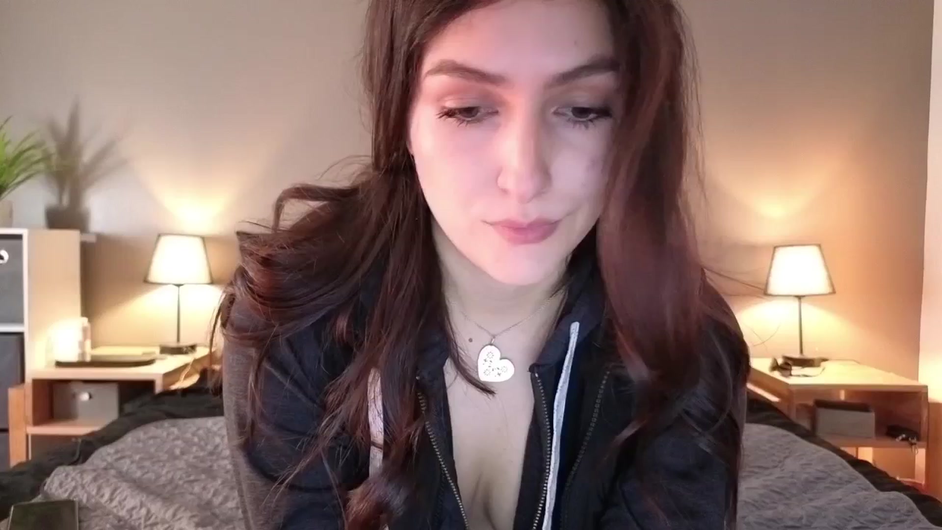 Gallery image thumbnail from AlyssaM's myfreecams stream on, 10/12/2025, 24:32 image 3 of 20
