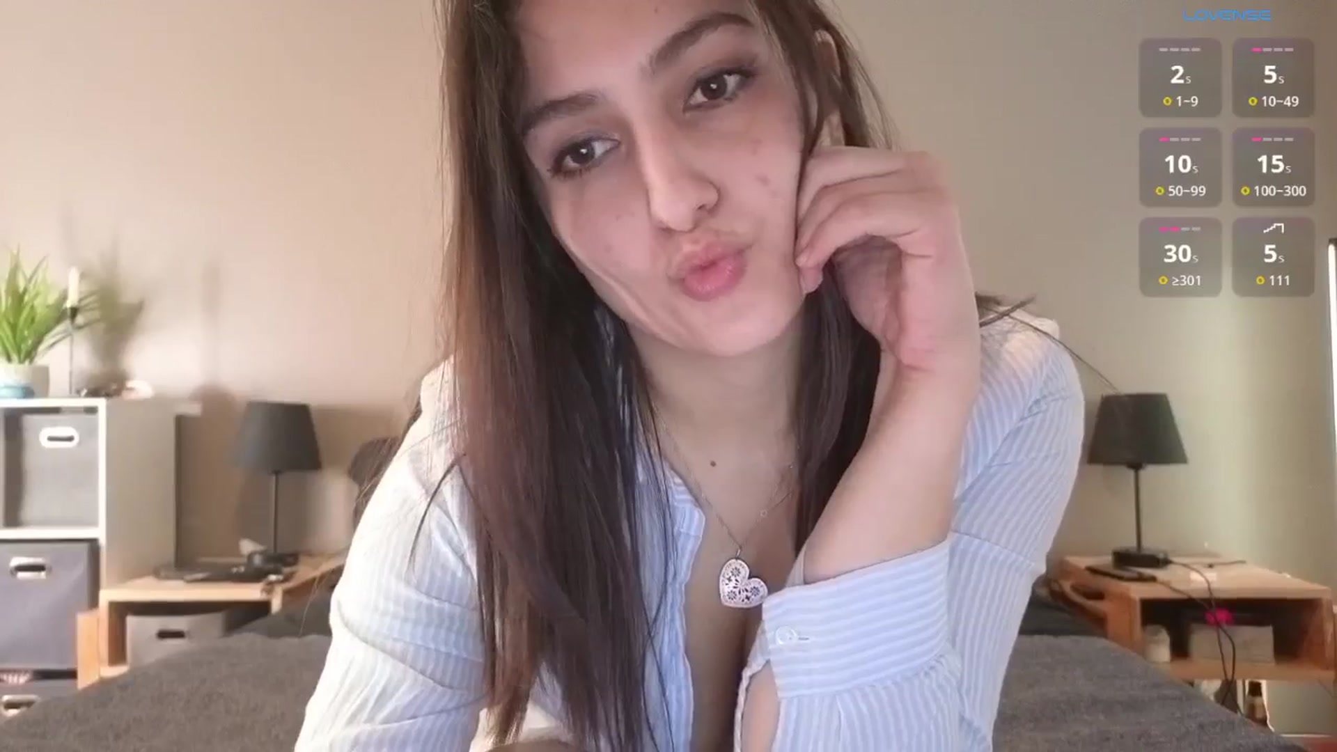 Gallery image thumbnail from AlyssaM's myfreecams stream on, 10/18/2025, 22:19 image 4 of 20