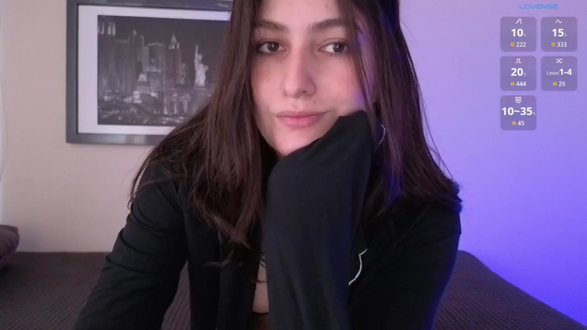 Gallery image thumbnail from AlyssaM's myfreecams stream on, 11/05/2025, 13:10 image 3 of 20